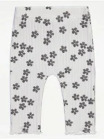 Bluze me Lule dhe pantollona me Vija