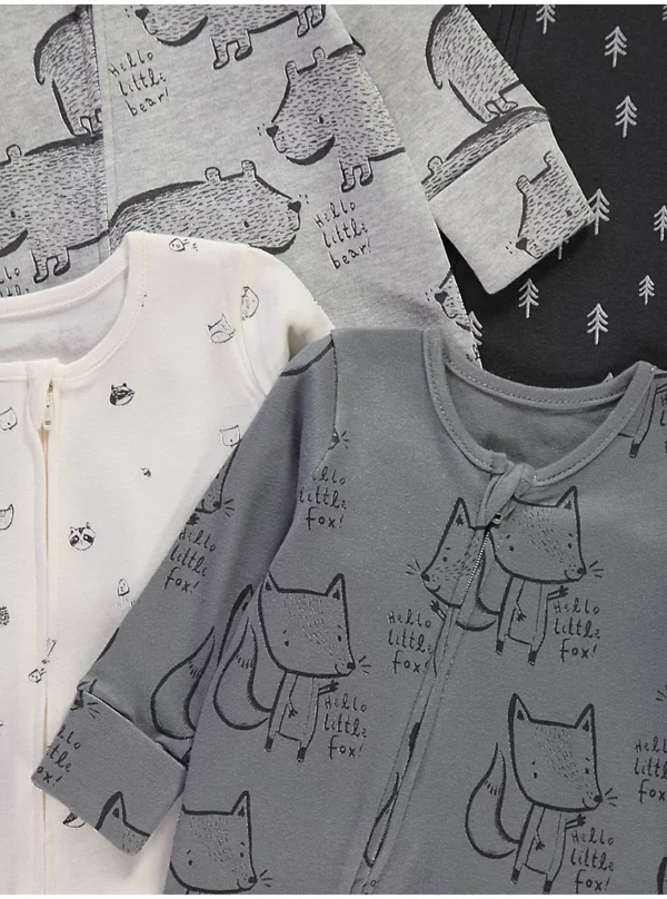 Set prej 5 Tuta Gjumi me Zinxhir – Me Motive Kafshësh të Pyllit