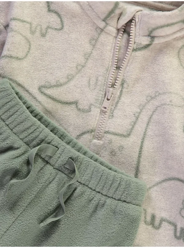 Set me bluzë sporti me zinxhir deri në gjysmë dhe pantallona sportive prej materiali fleece – Pako me 2 copë