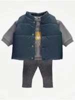 Set me bluzë me arush, jelek dhe pantallona të rifluara