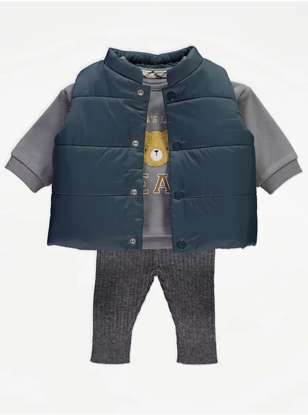 Set me bluzë me arush, jelek dhe pantallona të rifluara