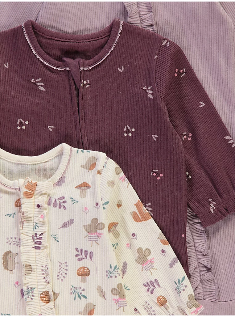 3 Pijama me Zip, Rruaza dhe Dizajn Pylli