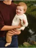 Set me bluzë me kopsa dhe pantallona sportive me dizajn pylli