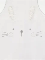 Komplet me pantallona të bardha White Bunny dhe bodi me pika