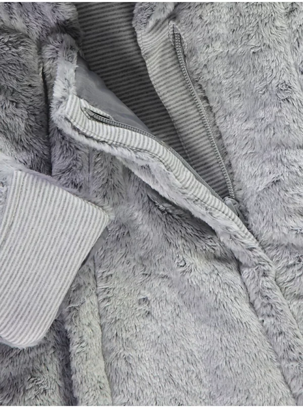 Xhup dimëror me kapuç dhe gëzof artificial – ngjyrë gri