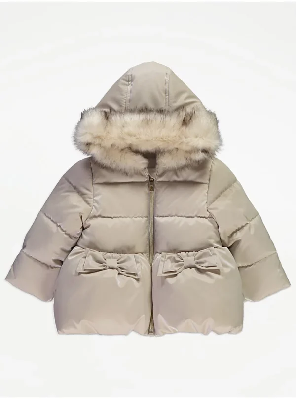 Pallto jeshile e mbushur për ngrohtësi dhe komfort në dimër