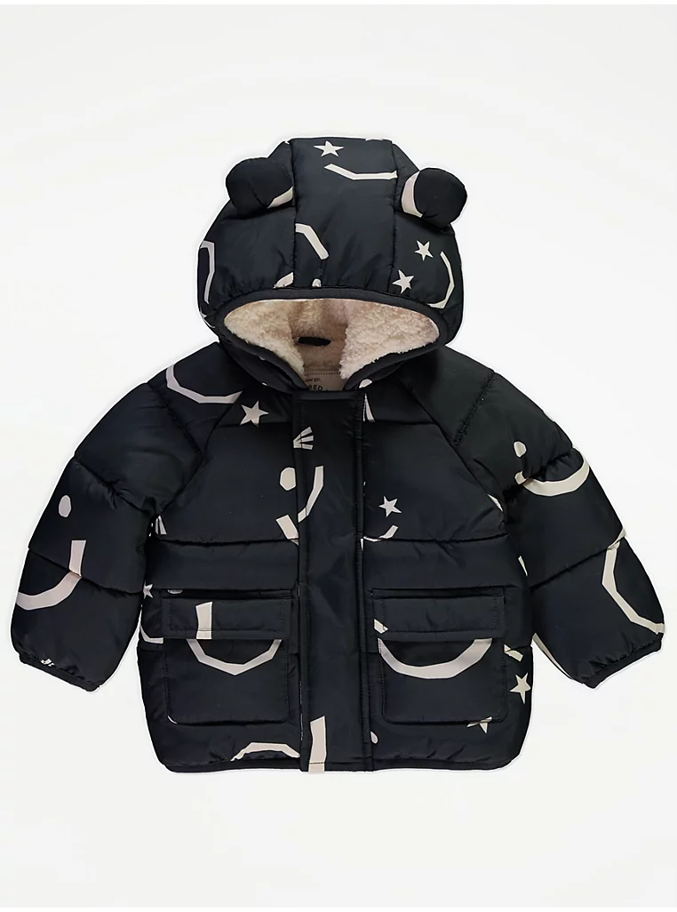 Jaknë e mbushur me kapuç, me pelush të brendshëm dhe grafikë Smiley – ngjyrë e zezë