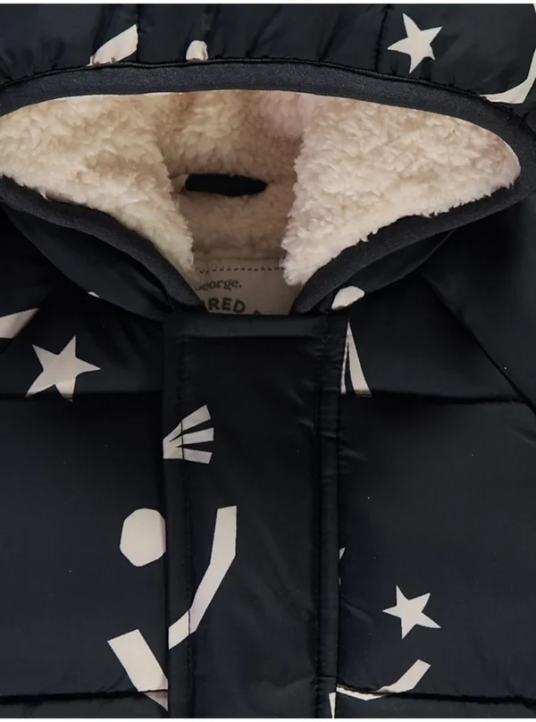 Jaknë e mbushur me kapuç, me pelush të brendshëm dhe grafikë Smiley – ngjyrë e zezë