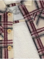 Këmishë-xhaketë me krahë të gjatë, me pelush të brendshëm, në ngjyrë krem me katrorë