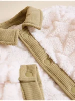 Jaknë prej pelushi Borg – Little Angels, ngjyrë krem me yll