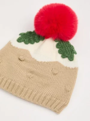 Kapelë me pompon në formë pudingu