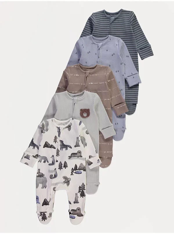 Set me 5 sleepsuit me mëngë të gjata, mbyllje me zingjir dhe dizajne pylli dimëror.