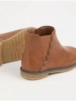 Këpucë Chelsea me fund të valëzuar, ngjyrë kafe e çelët dhe me shkëlqim