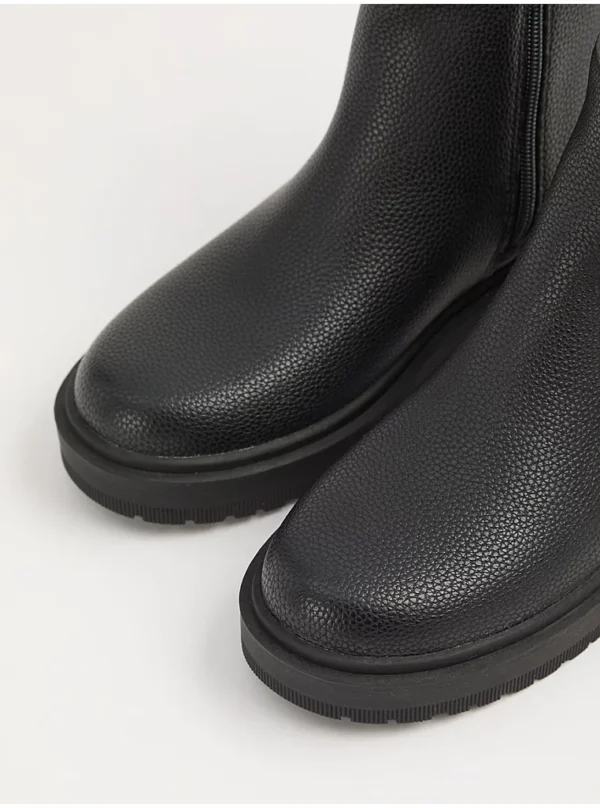 Këpucë Chelsea me dukje lëkure, ngjyrë zezë