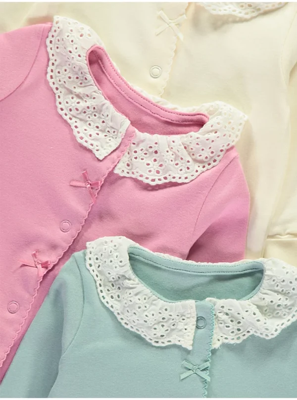 Set 3 pizhamesh të ndritshme me jakë  dhe fjongo