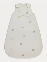 Qese gjumi me qëndisje “Ariu i Vogël i Lumtur” – 2.5 Tog