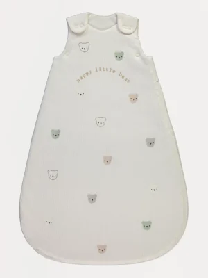 Qese gjumi me qëndisje “Ariu i Vogël i Lumtur” – 2.5 Tog