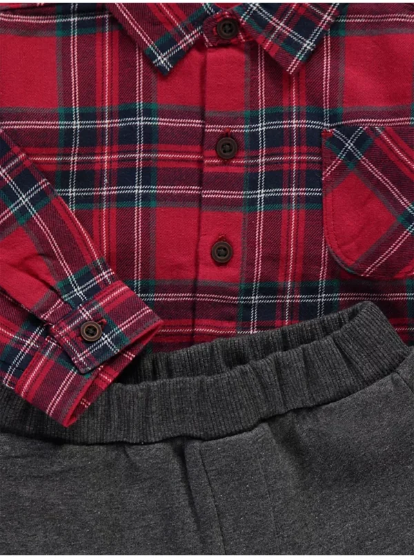 Këmishë me kuadrate të kuqe dhe pantallona – Set veshjeje