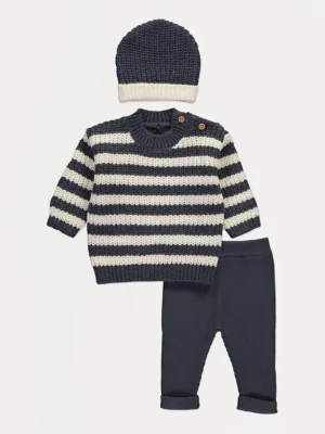 Set veshjeje me xhup me vija, geta dhe kapelë – Ngjyrë blu e errët