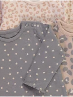 3 bluzë me mëngë të gjata, me print neutral kafshësh